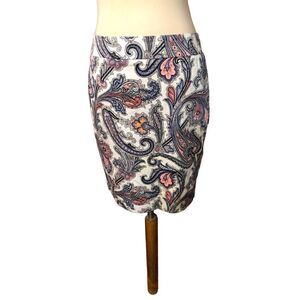 Ann Taylor Paisley on white petite fully lined mini skirt size 6P